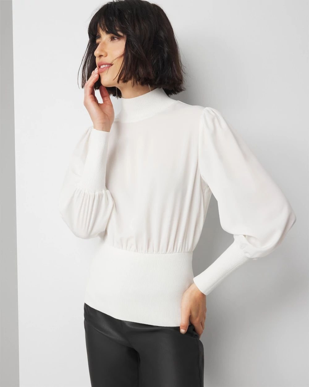 White House Black Market: Timeless Elegance Meets Modern Tailoring